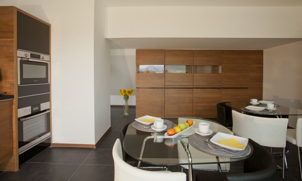 Фото Parliament Penthouse Boutique B&b