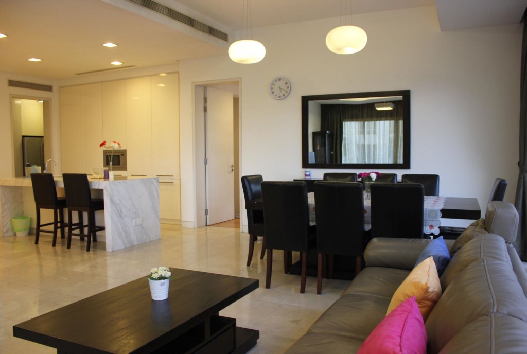 Фото Pavilion Bukit Bintang Modern Suites