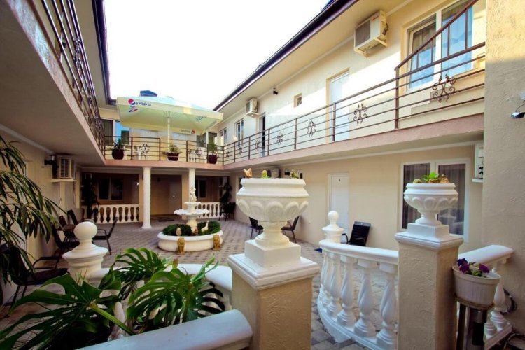 Фото отеля 3