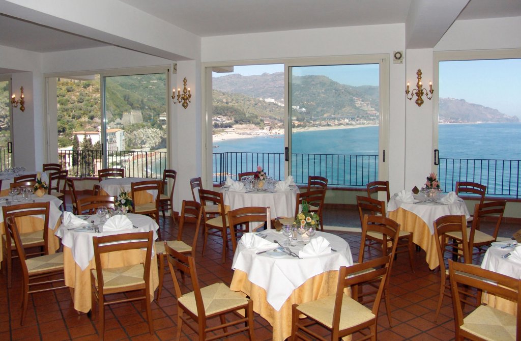 Фото Bay Palace Mazzarò