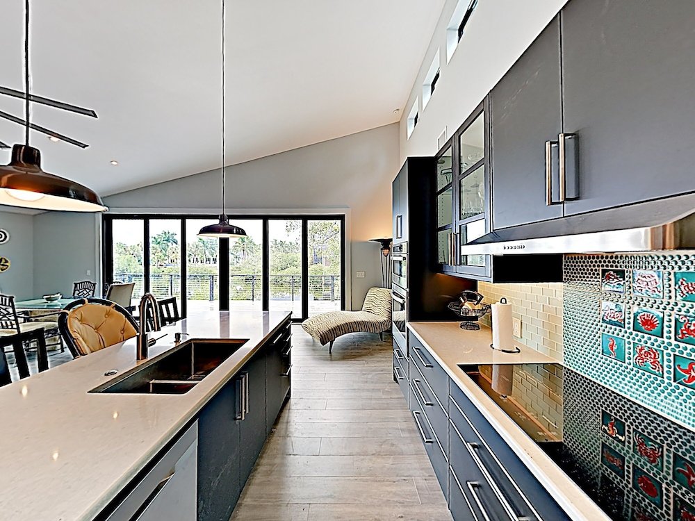 Фото New Listing! Riverfront W Hot Tub & Dock 3 Bedroom Home