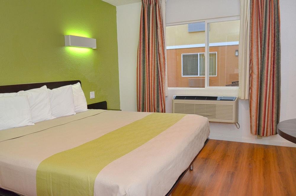 Фото Discovery Inn