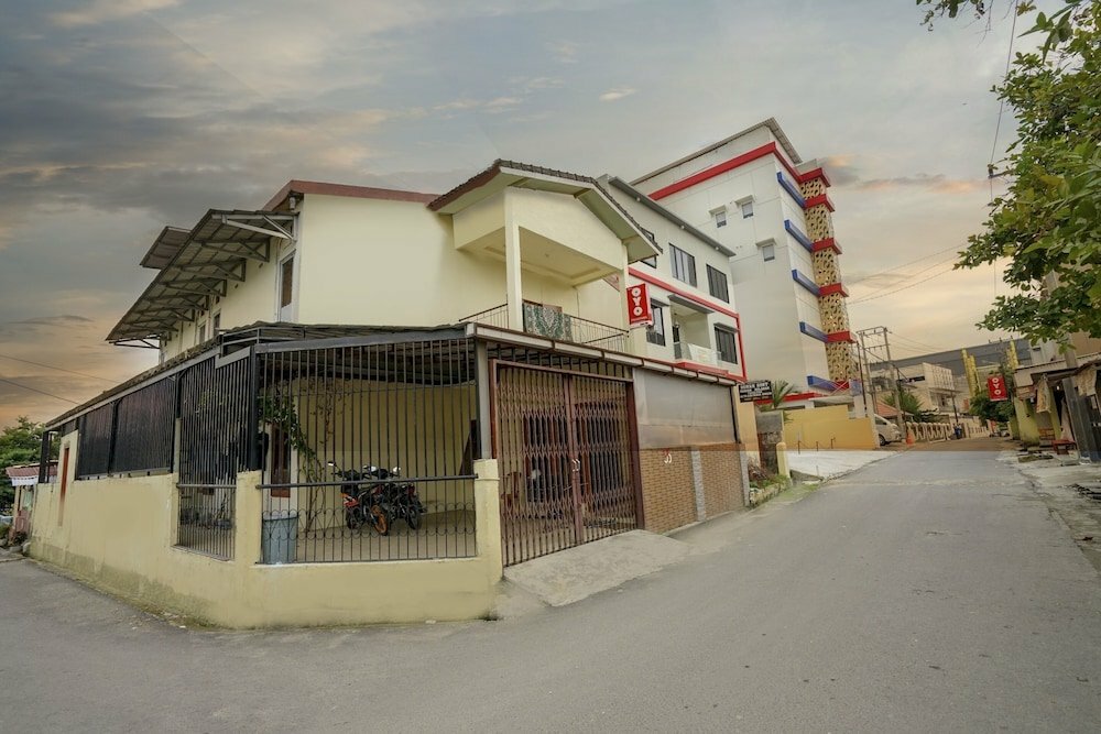 Hotel Oyo Life 2502 Syariah Triantama Kost, Palembang, photo