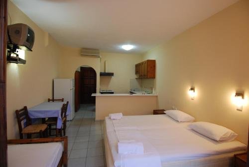 Фото Ostria Apartments