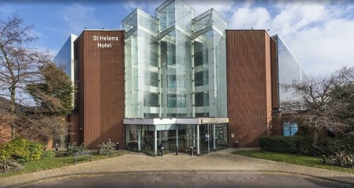 Гостиница Mercure St Helens