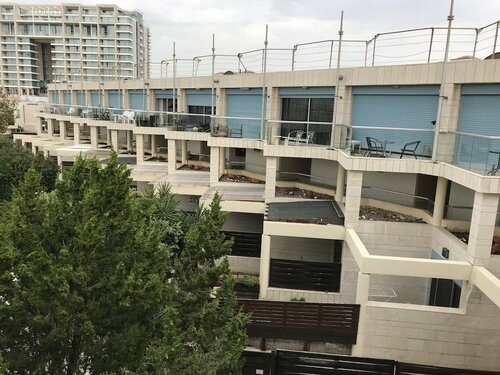 Апартаменты Marina Village Apt в Герцлии