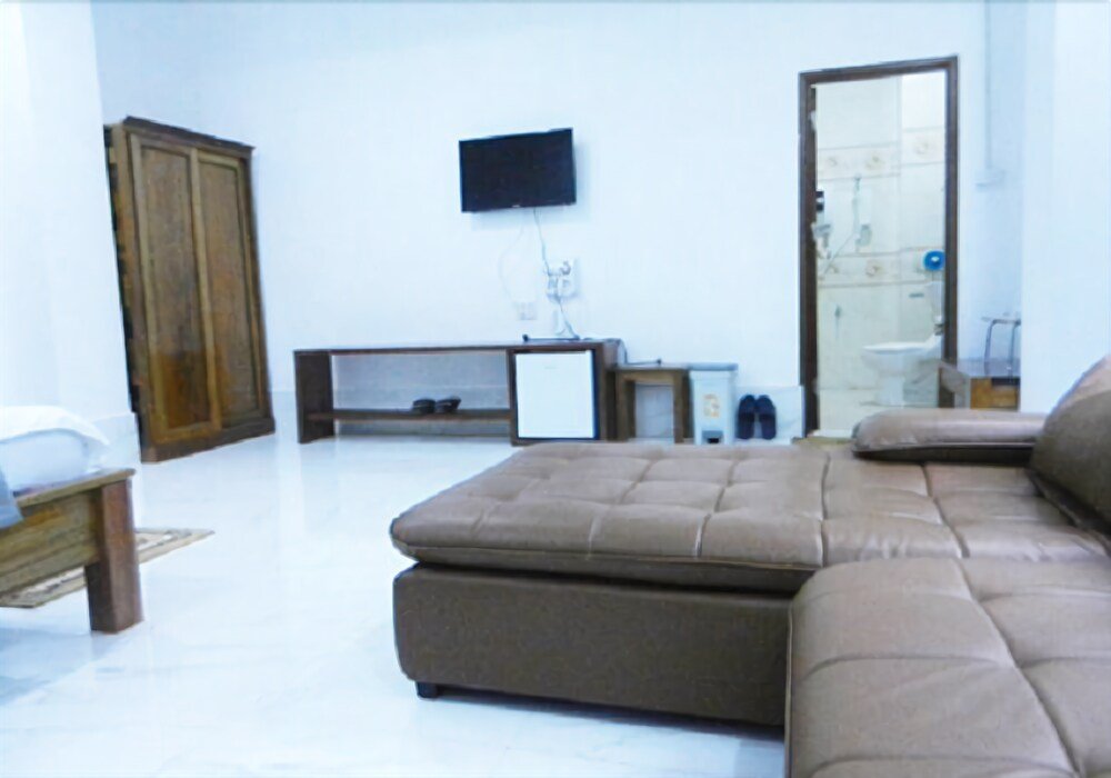 Фото NuttyPhoy Hotel