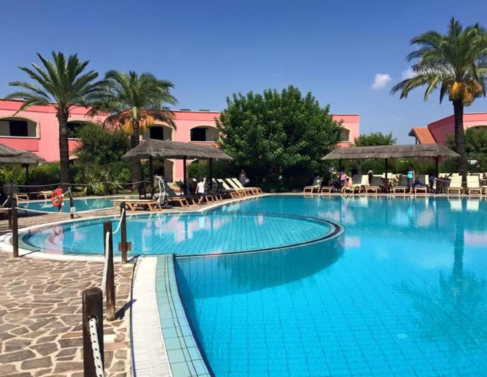 Фото Villaggio Punta Grossa