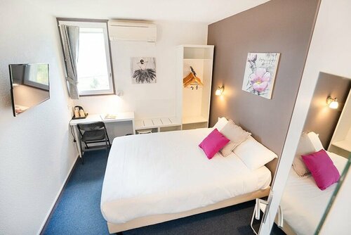 Внешний вид отеля Hotel Le Rialto в Лё Секестре, фото 3