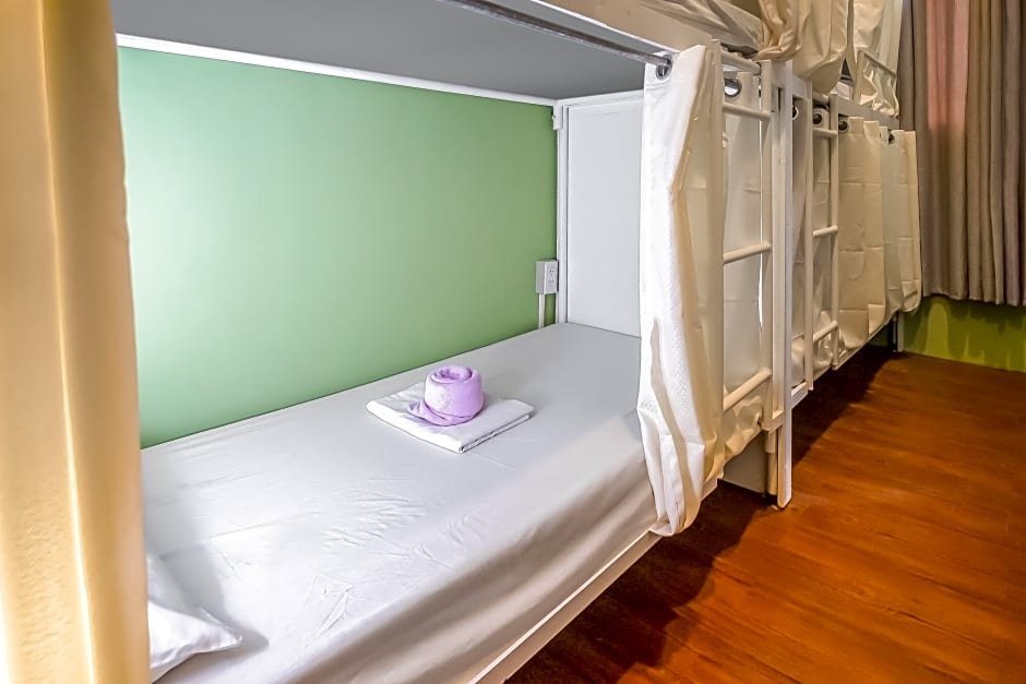 Фото Tr3ats Guest House Cebu