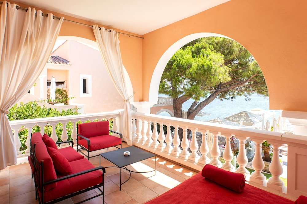 Фото Hotel Demeure Les Mouettes