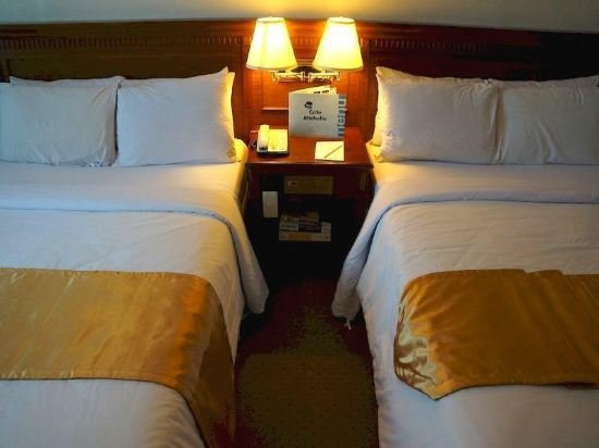 Фото Tiara Oriental Hotel