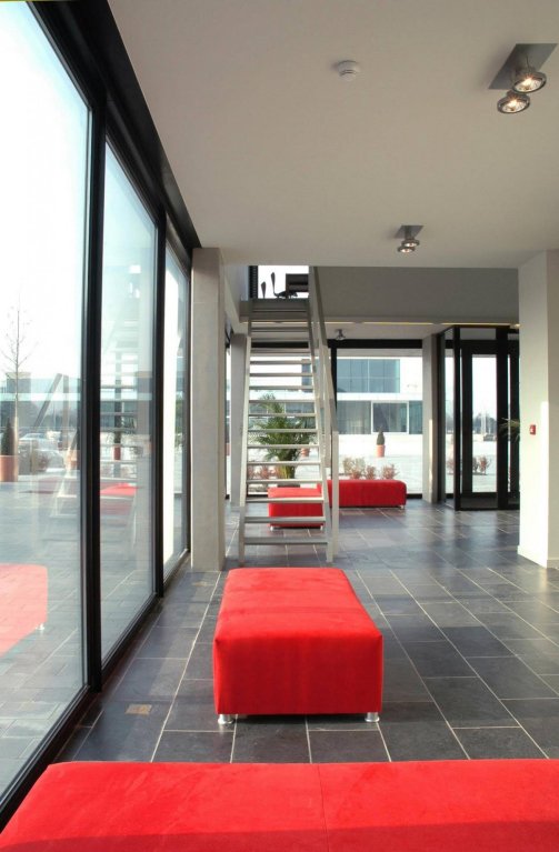 Фото Corbie Lommel