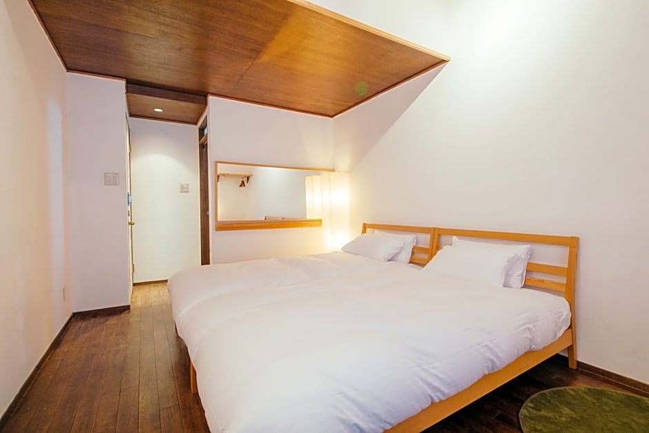 Фото Cinq Petite Chambre