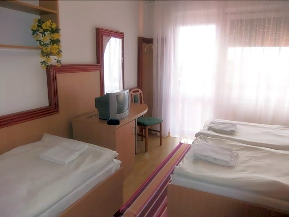 Фото Tisza Sport Hotel