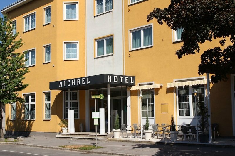 Гостиница Hotel Michael