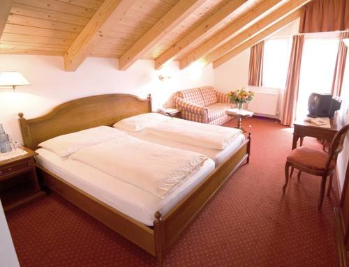 Фото Hotel Muhlenhof