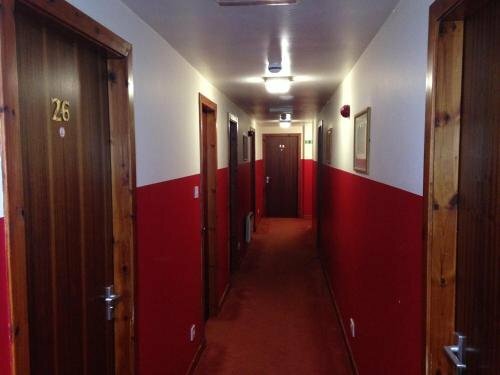 Гостиница Bank Street Lodge в Области Хайленд