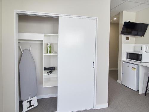 Фото Three Palms Lodge