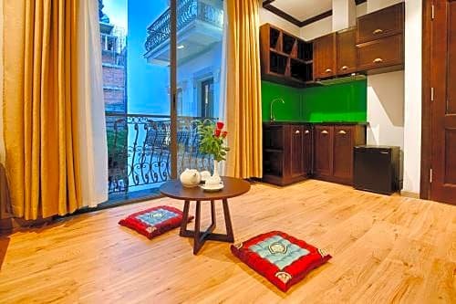 Фото Palazzo Luxury Hotel