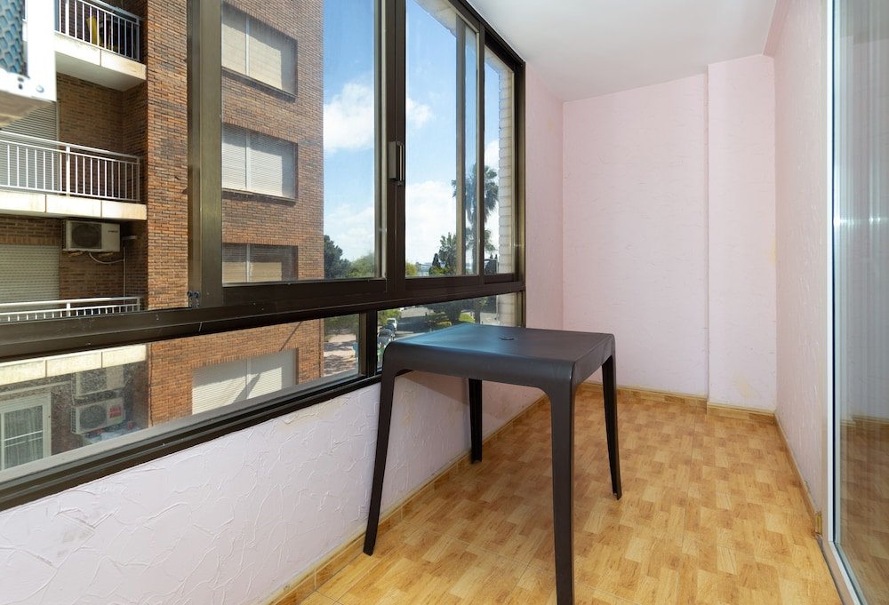 Фото Unique Hotel Apartments