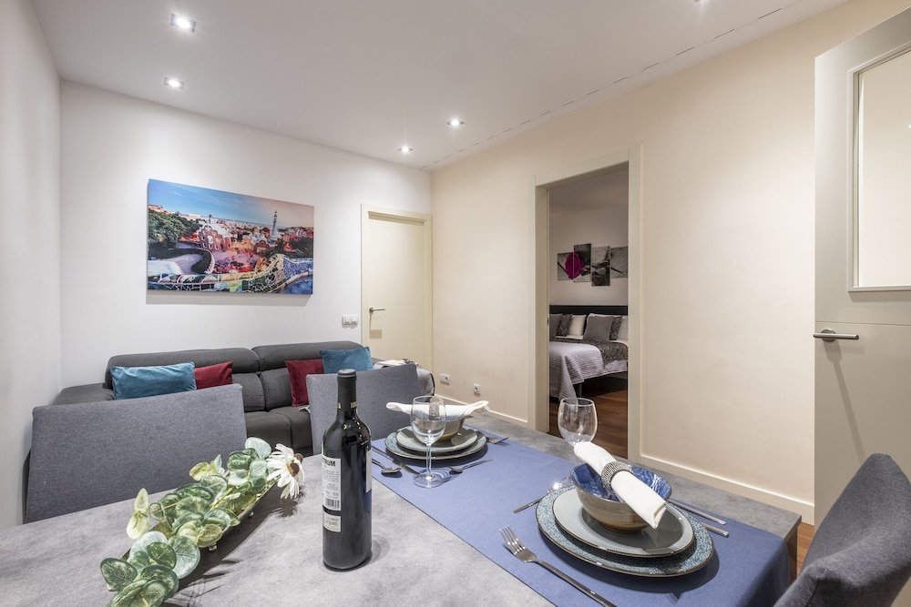 Фото Paseo de Gracia Bas Apartments Barcelona