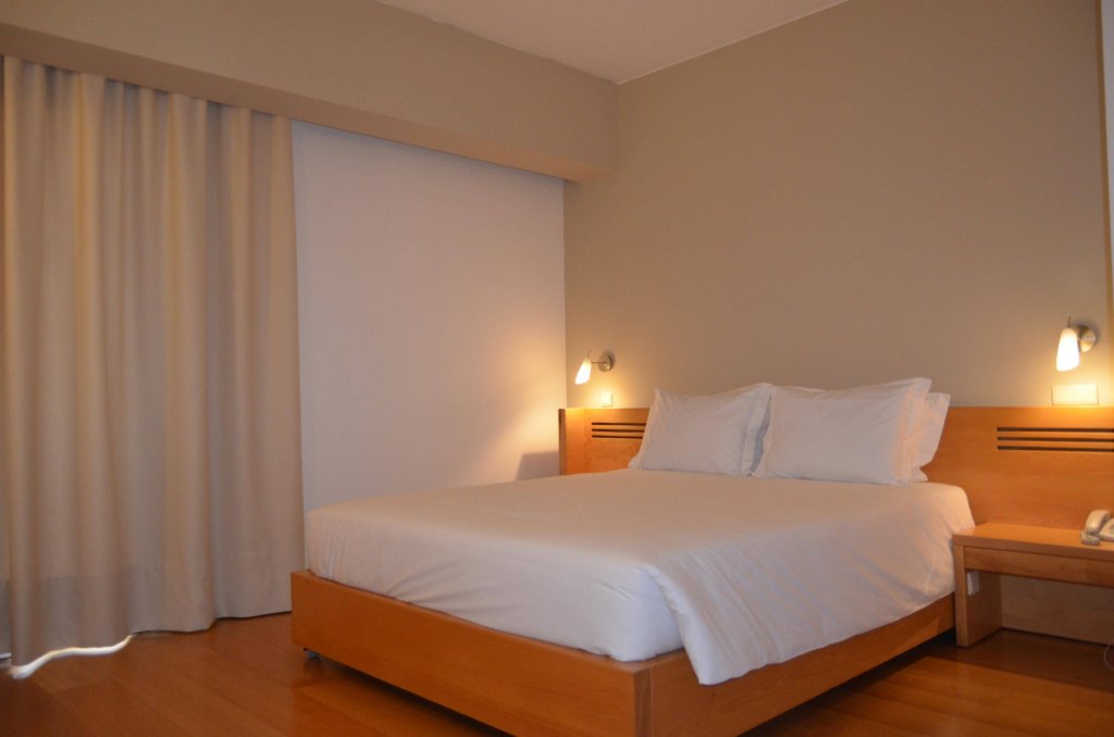 Фото Madeira Bright Star Hotel