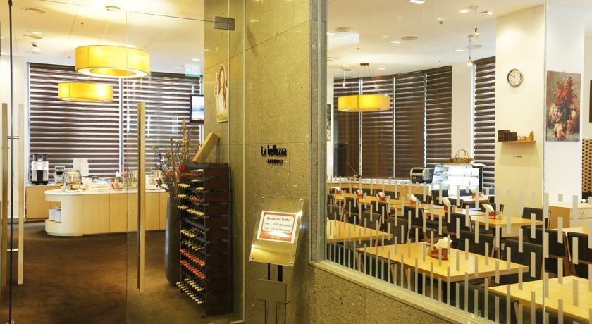 Фото Ramada by Wyndham Seoul Dongdaemun