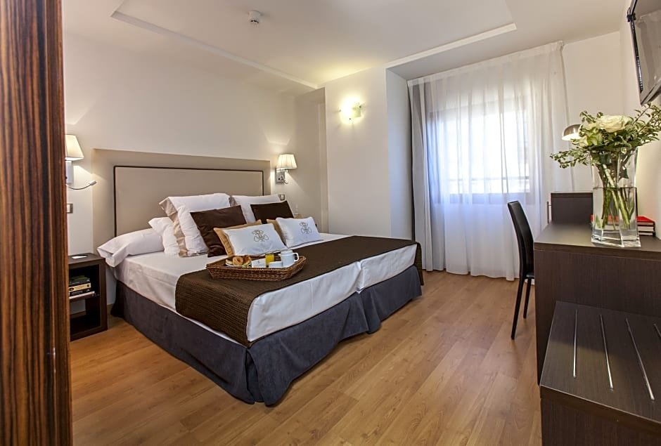 Фото Hotel Dome Madrid