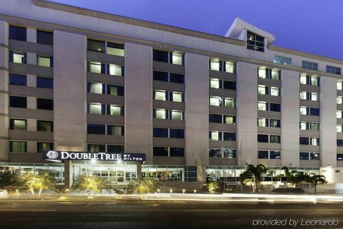 Гостиница DoubleTree by Hilton Hotel Panamá City – El Carmen в Панаме