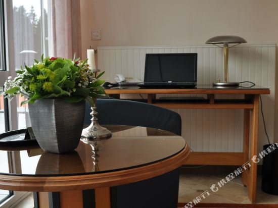 Фото Hotel Landhaus Berghof