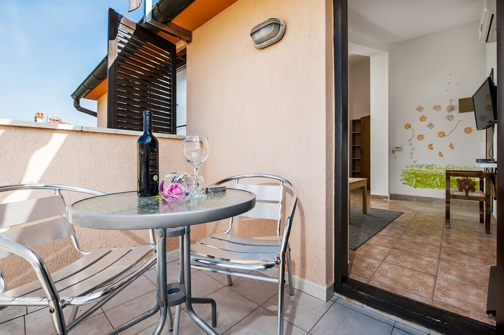 Фото Nice Cozy Apartments C52