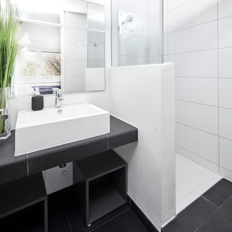 Фото Kliniknahe 2-Zimmer Whg und gr. Terrasse