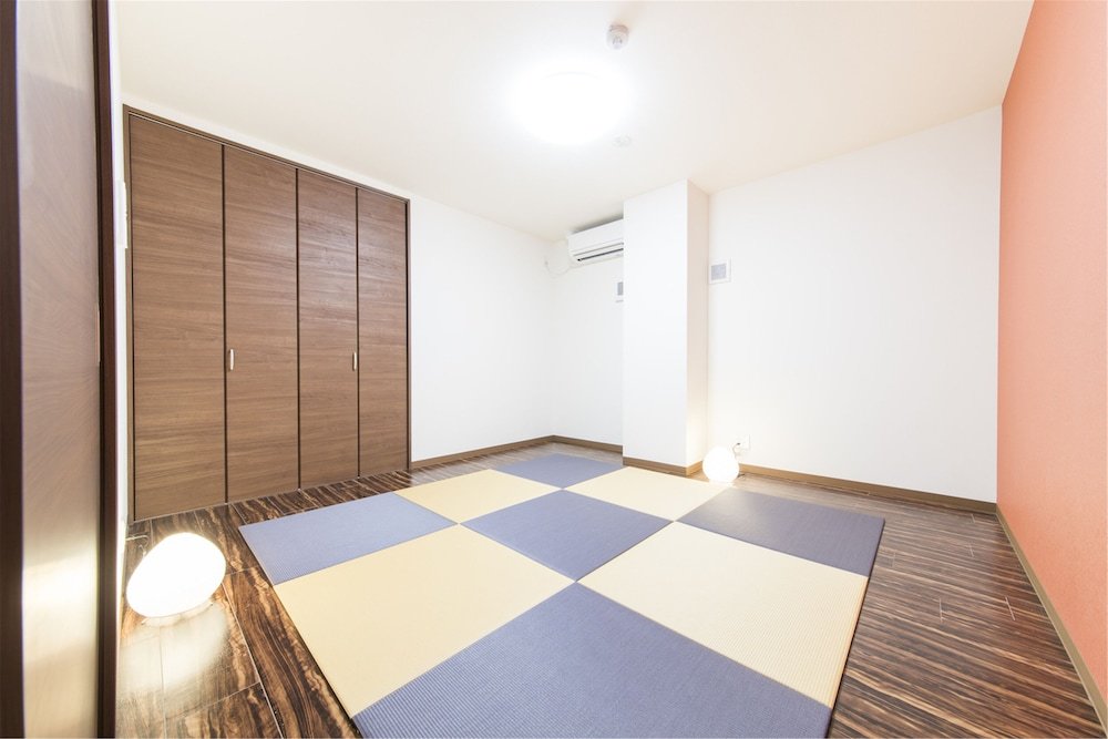 Фото Come on Inn Osaka