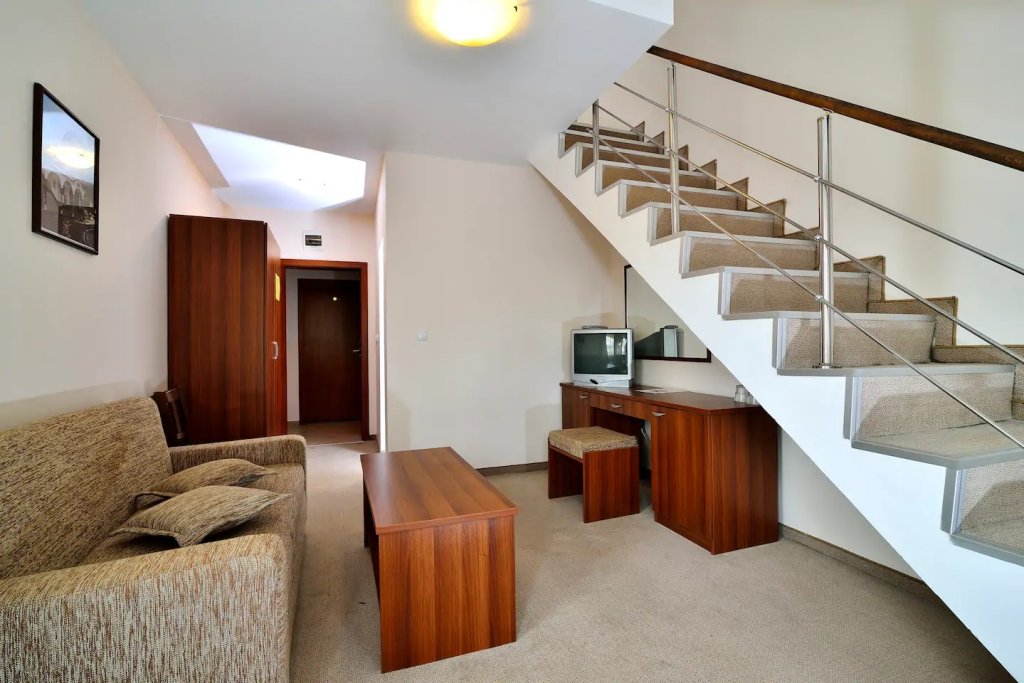 Фото Hotel Kralev Dvor