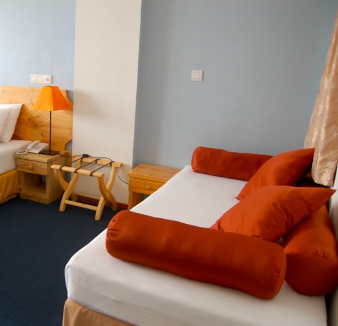 Фото Marble Hotel