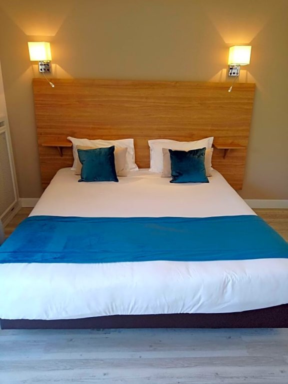 Фото Hôtel du Levant