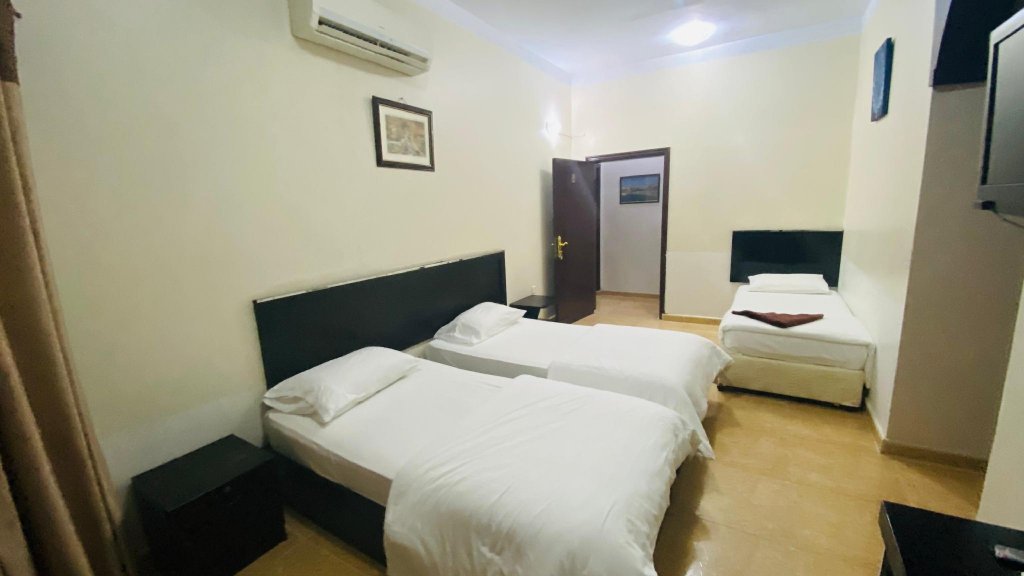 Фото Al Multaqa Hotel