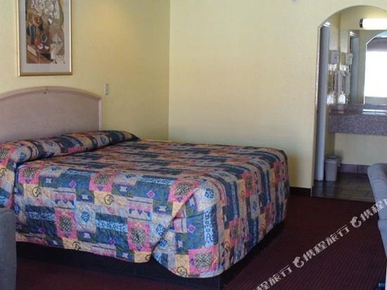 Фото Winnquest Inn Near Ft. Sam Houston