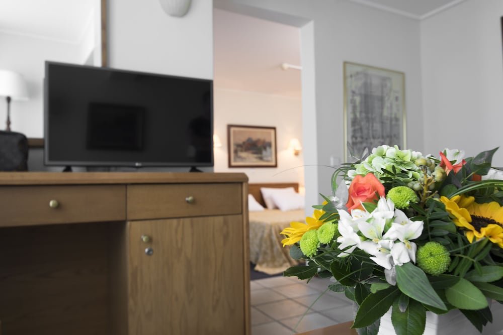 Фото Sun Beach Hotel