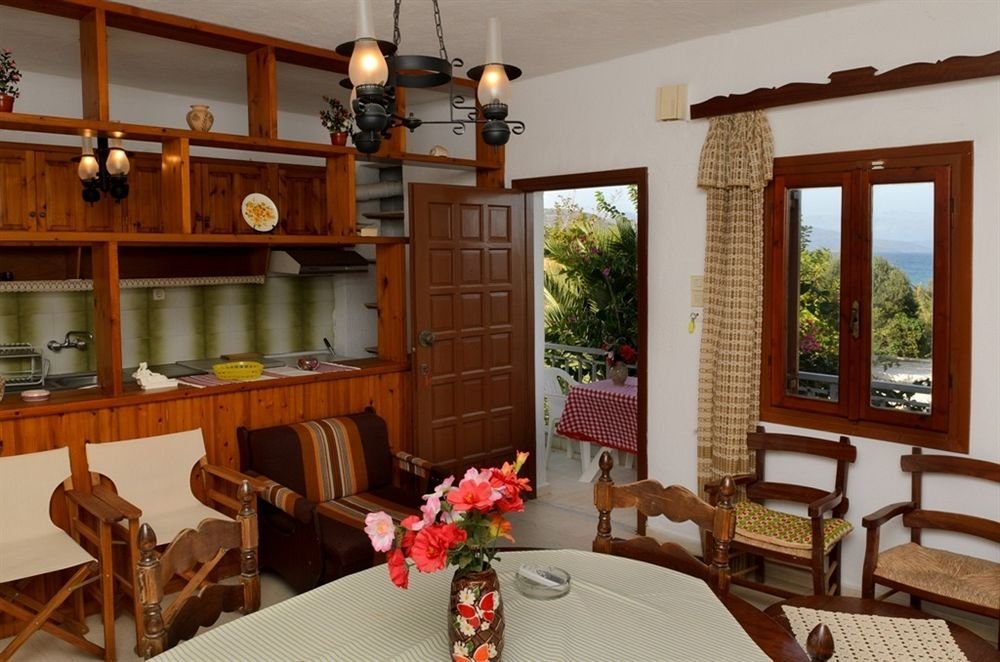 Фото Kounenos Apartments