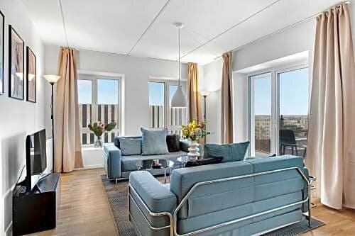 Гостиница Two-bedrooms Apartment With Amazing View and Sunny Balcony Next to Royal Arena в Столичной области