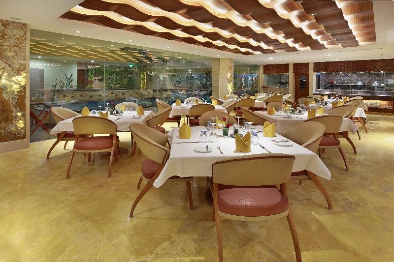 Фото SenS Hotel & Spa Conference Ubud Town Centre