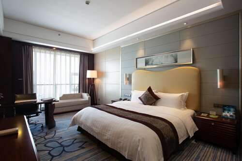 Гостиница Bairun Zhenjiang International Hotel в Чжэньцзяне