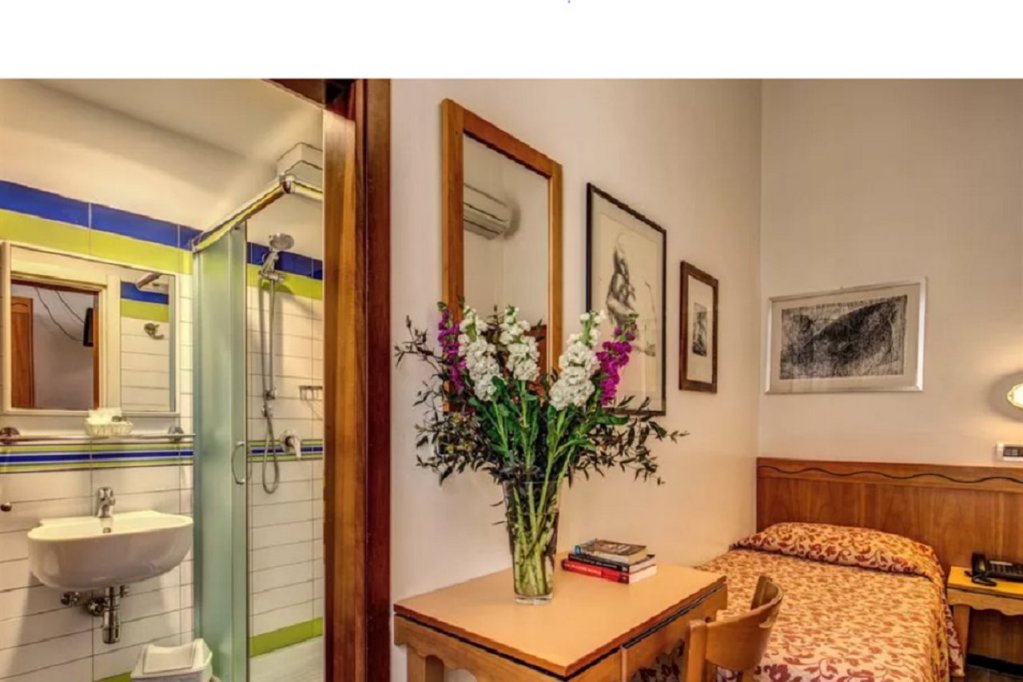 Фото Hotel Nuova Italia