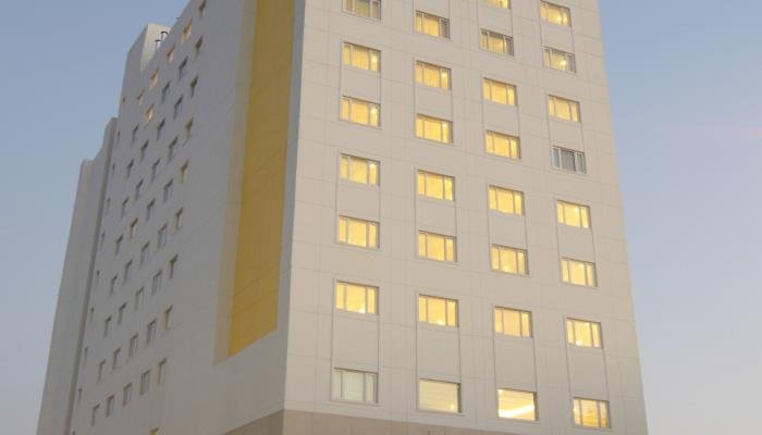 Фото Lemon Tree Premier, Ulsoor Lake, Bengaluru