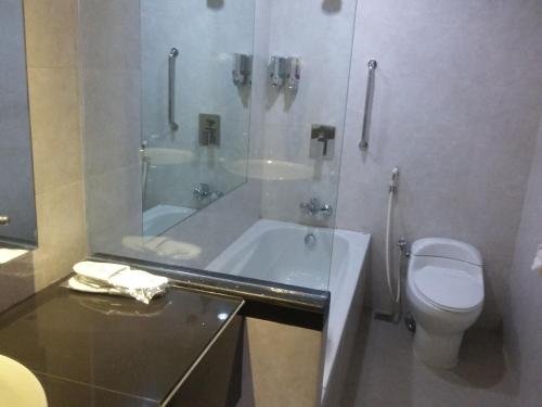 Фото Hotel Kharisma