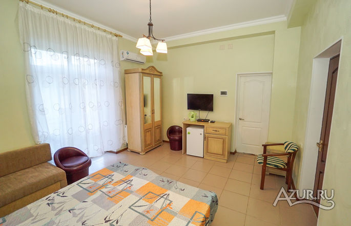 Фото Stone House