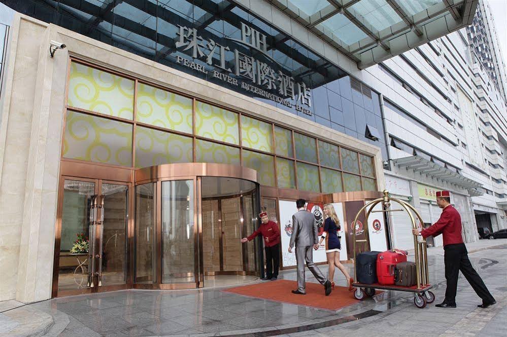 Фото Guangzhou Pearl River International Hotel