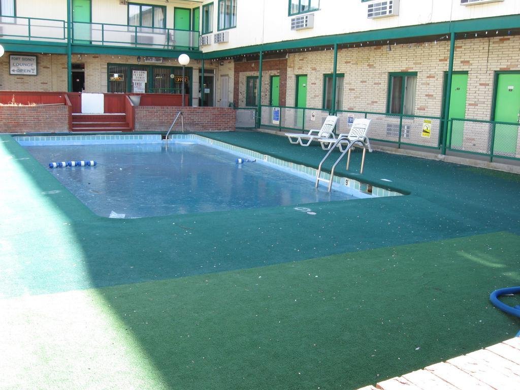 Фото отеля 2